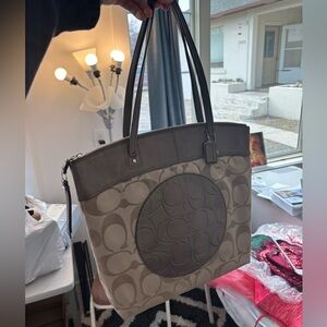 Coach Tan and Brown Signature Tote With Matching Wallet